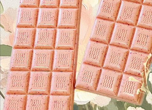 White chocolate Raspberries & Cream